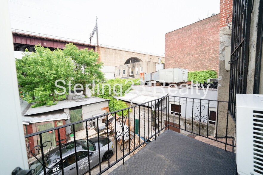 More Photos Of , Astoria General Retail For Sale