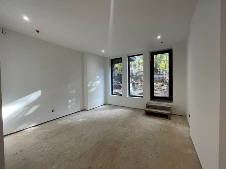 More Photos Of 1156 Fulton St, Brooklyn Storefront Retail Residential For Lease