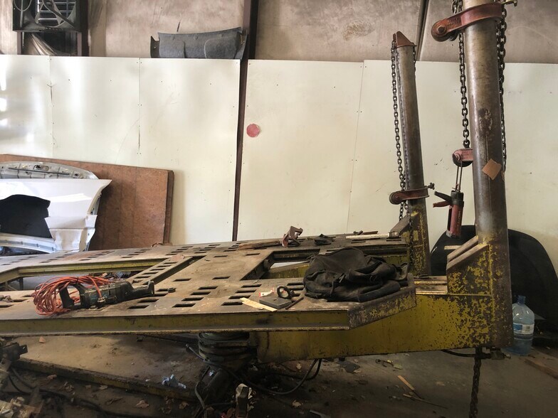 More Photos Of 240 Mt Zion Rd, Atlanta Warehouse For Sale