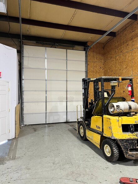 More Photos Of 4395 Sunnymeade Rd, Rustburg Industrial For Lease