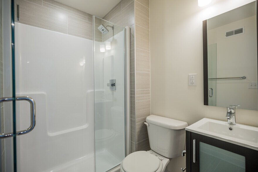 More Photos Of 4210 Chestnut St, Philadelphia Apartments For Sale