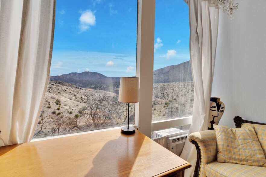 More Photos Of 70111 State Highway 74, Mountain Center Restaurant For Sale