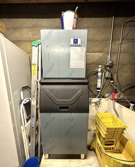 More Photos Of 115 N Laramie Ave, Fort Laramie Freestanding For Sale