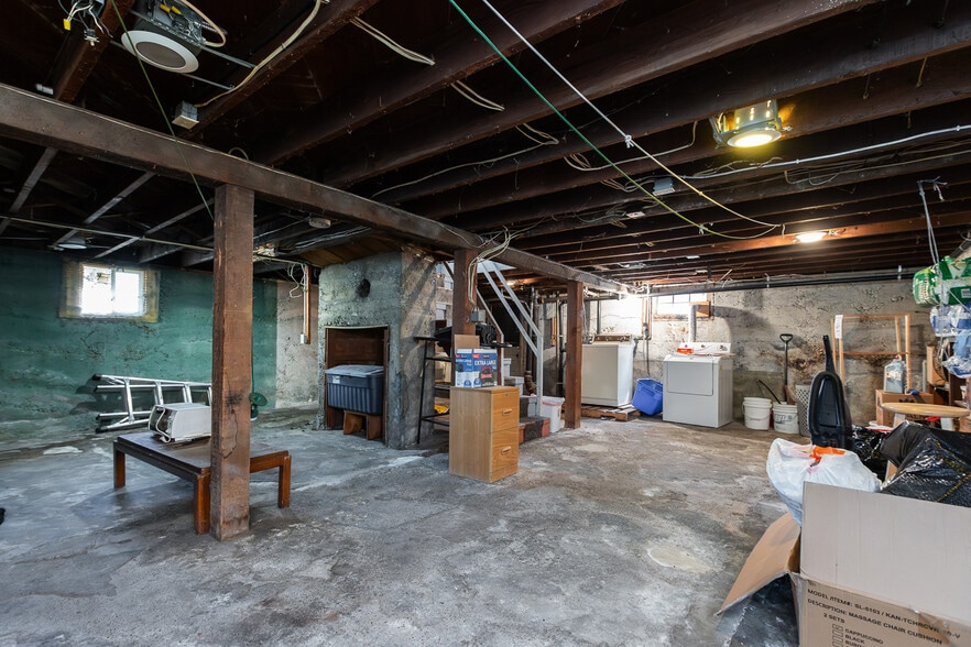 More Photos Of 3606 S 12th St, Tacoma Freestanding For Sale