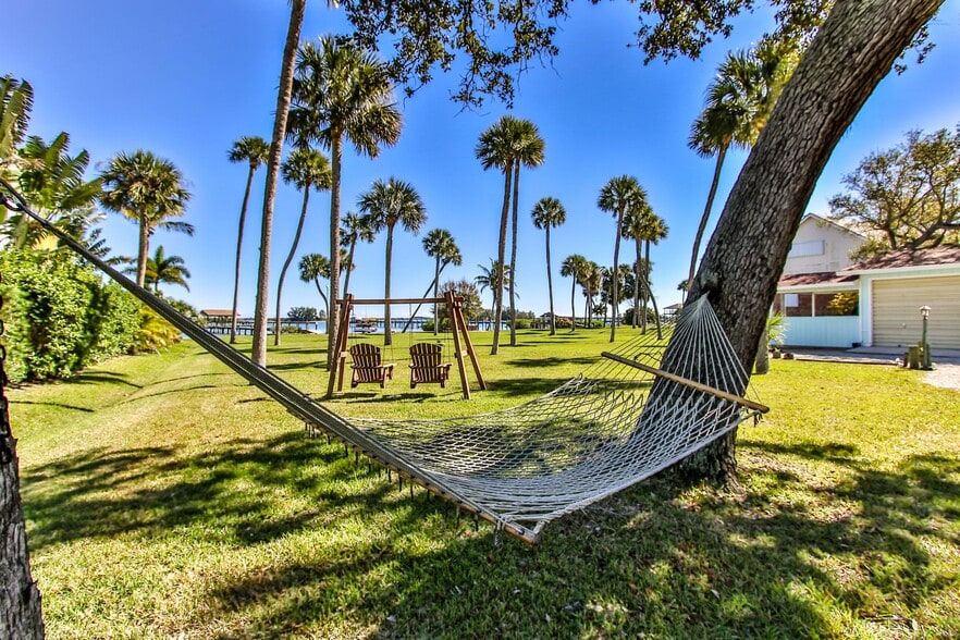 More Photos Of 11450 S Indian River Dr, Sebastian Hotel For Sale