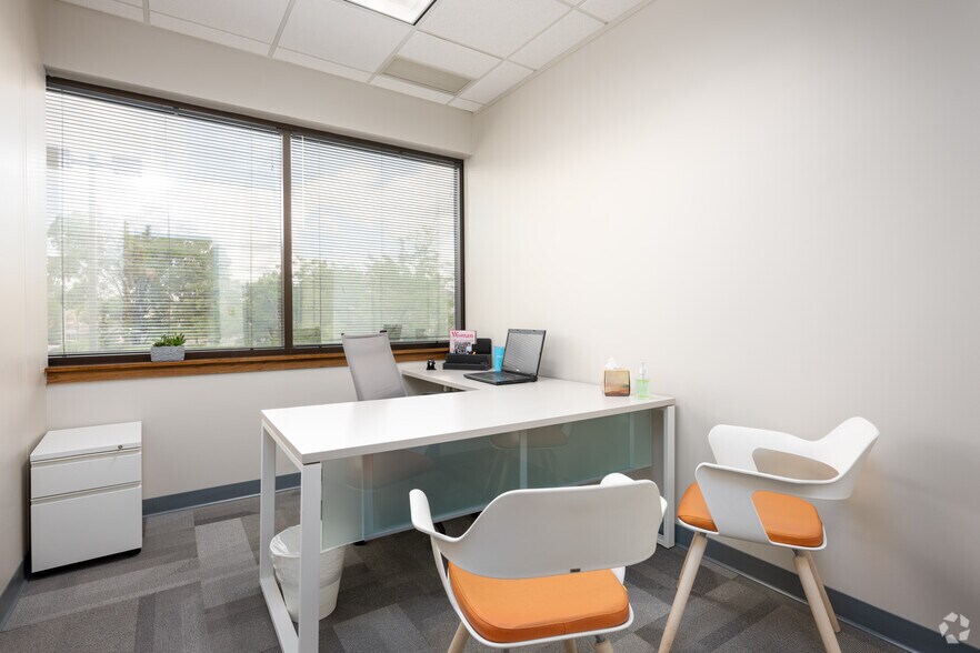 More Photos Of 806 Green Valley Rd, Greensboro Coworking Space