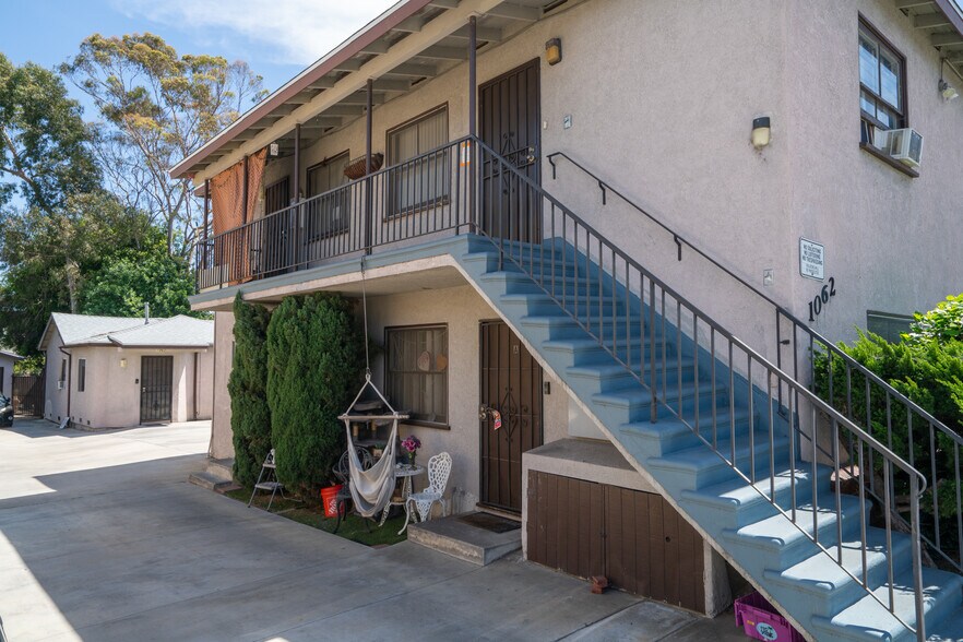 More Photos Of 1062 Termino Ave, Long Beach Apartments For Sale
