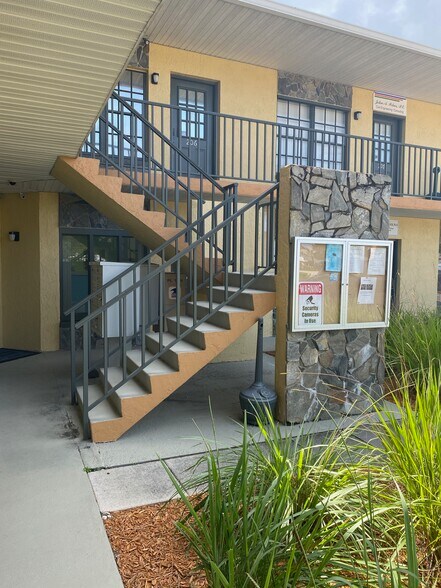 More Photos Of 102 Columbia Dr, Cape Canaveral Office Residential For Sale