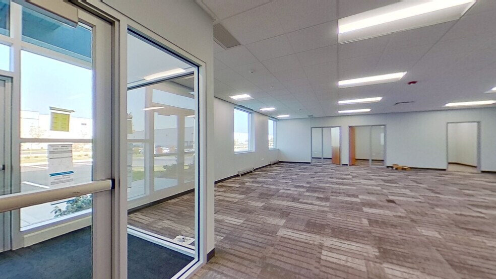 More Photos Of 3979 Burwood Dr, Waukegan Warehouse For Lease