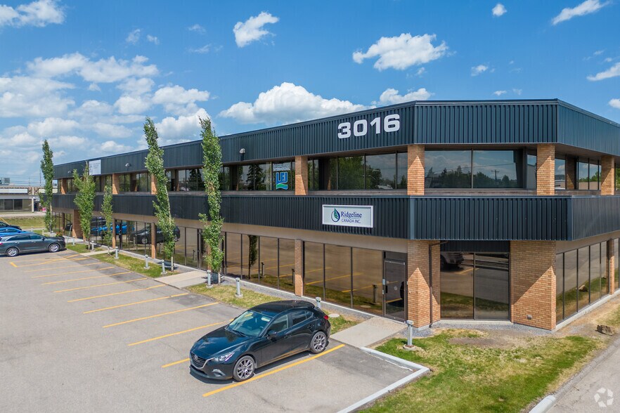Primary Photo Of 3016 19th St NE, Calgary Office For Lease