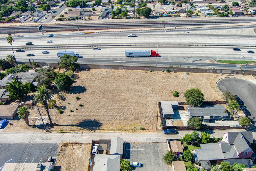 More Photos Of 100 2nd St, Colton Land For Sale