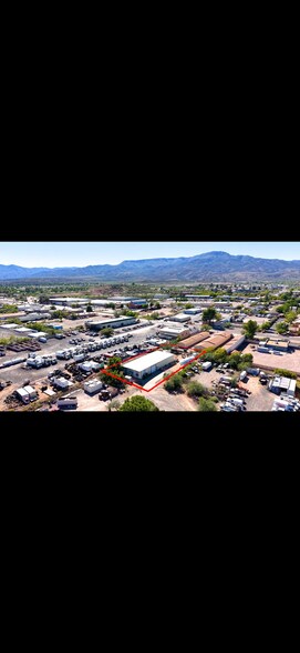 More Photos Of 290 S 6th Pl, Cottonwood Warehouse For Sale