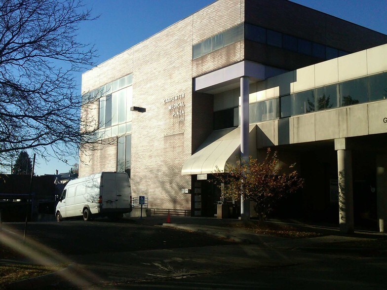 More Photos Of 3120 Carpenter St, Hamtramck Medical For Lease