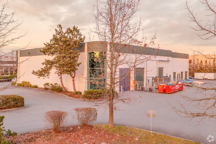 More Photos Of 1668 Derwent Way, Delta Warehouse For Lease