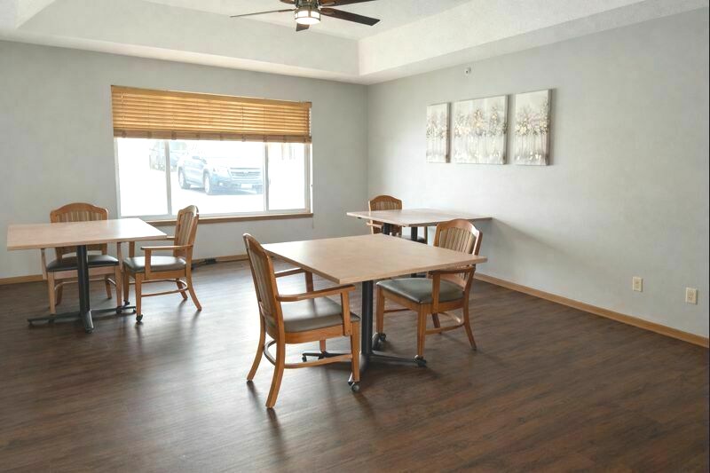 More Photos Of 1806 E Lincoln Ave, Montevideo Apartments For Sale