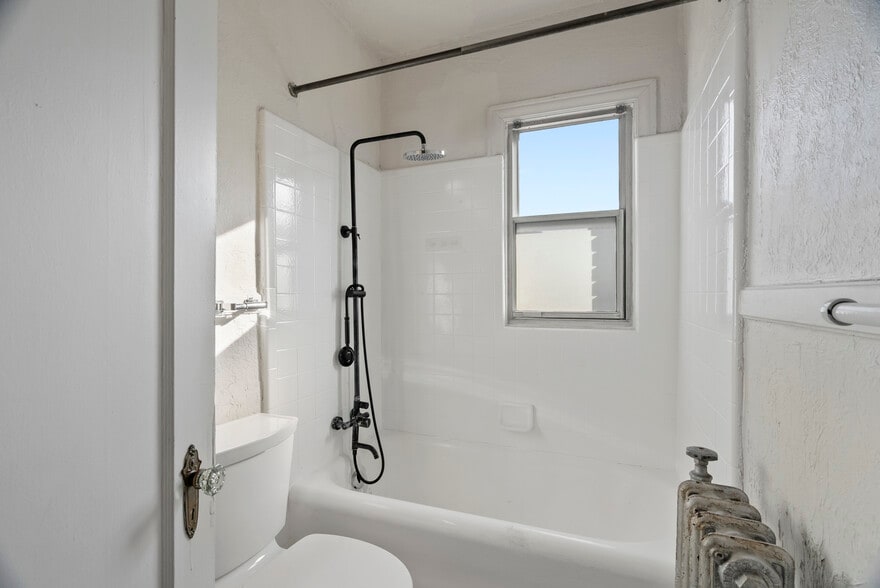 More Photos Of 141 E 1st Ave, Salt Lake City Apartments For Sale