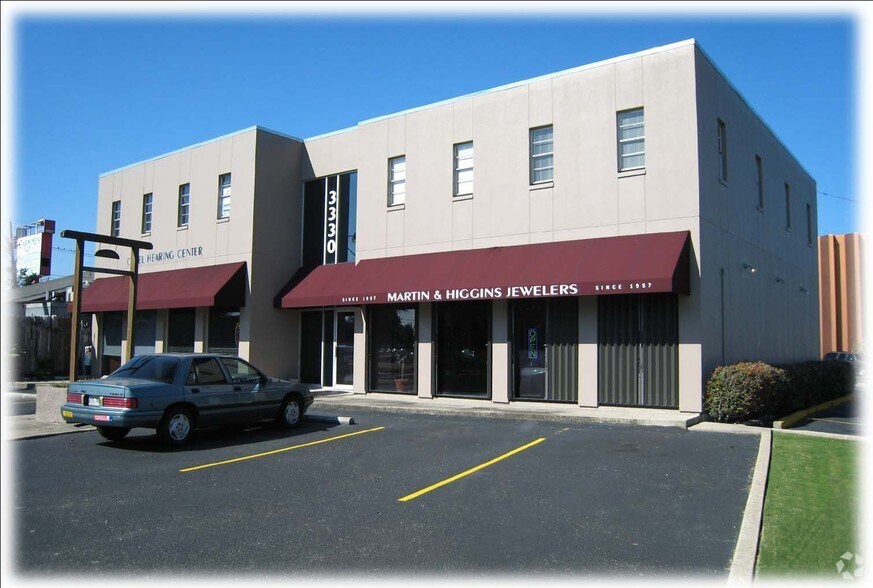 More Photos Of 3330 Lake Villa, Metairie Office For Lease