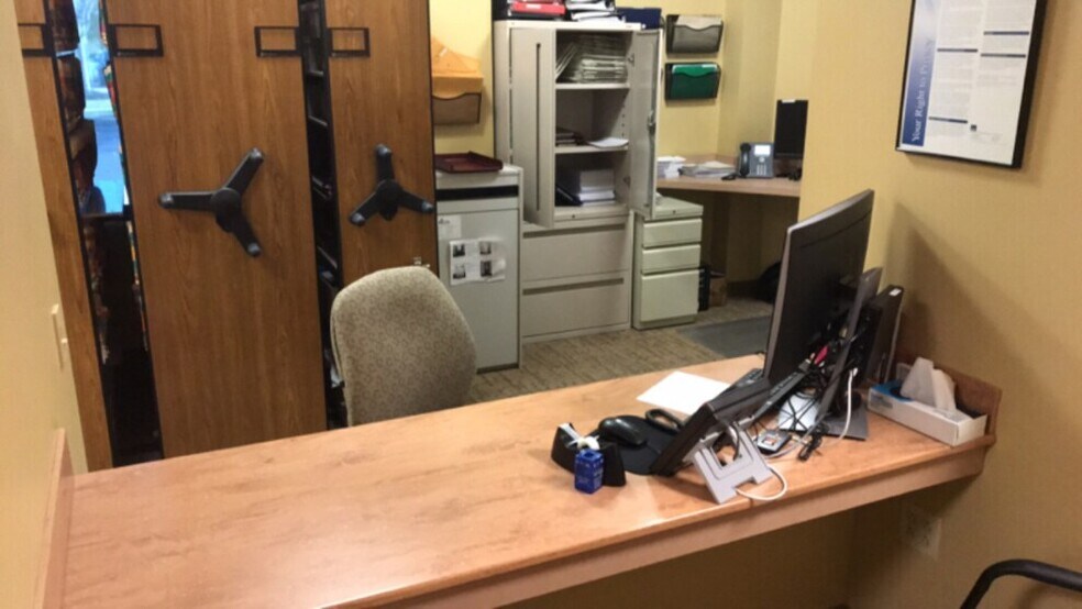 More Photos Of 250 Fame Ave, Hanover Medical For Sale