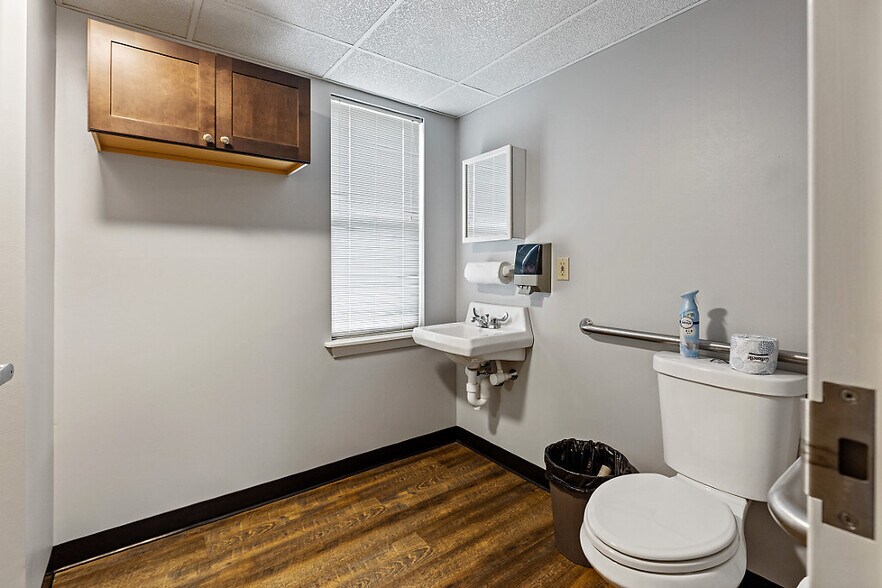 More Photos Of 323 State St, Augusta Office Residential For Sale