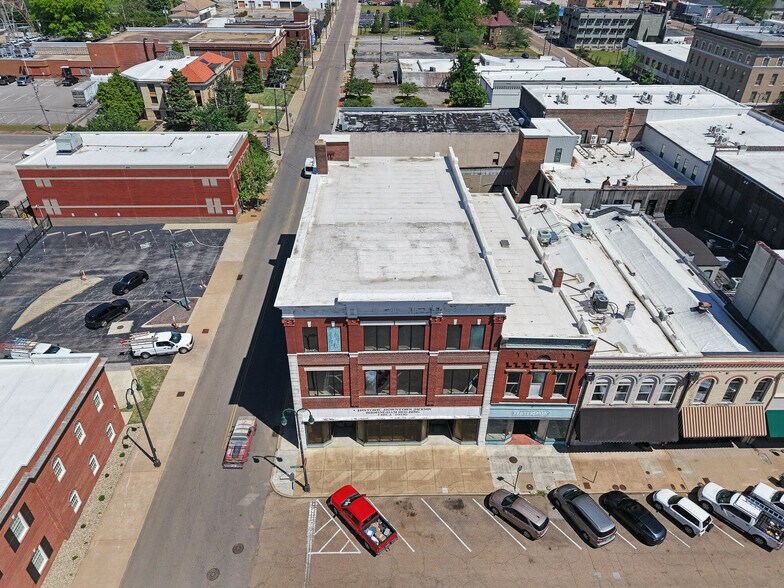 More Photos Of 214-216 N Liberty St, Jackson Storefront Retail Office For Lease