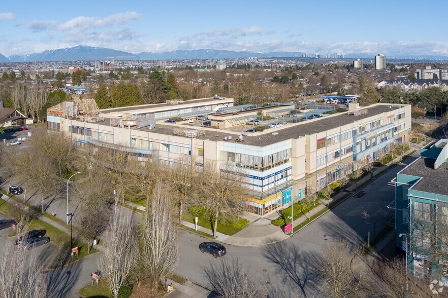 More Photos Of 8888 Odlin Cres, Richmond Storefront Retail Office For Sale