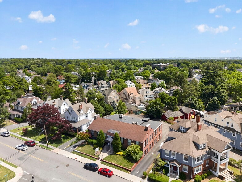 More Photos Of 89 Valley Rd, Montclair Medical For Sale