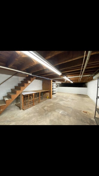 More Photos Of 615 Conestoga Rd, Villanova Freestanding For Lease