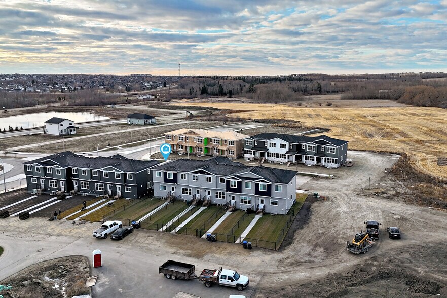 More Photos Of 22 Grayhawk Blvd, Sylvan Lake Apartments For Sale