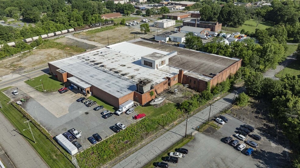 More Photos Of 1103 S Elm St, Greensboro Manufacturing For Sale