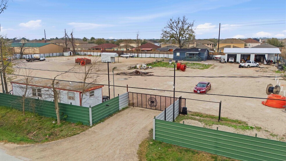 More Photos Of 2902 Washington Dr, Houston Land For Sale