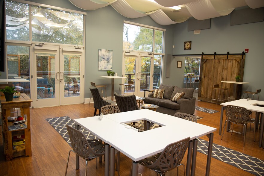 More Photos Of 125-161 S Lexington Ave, Asheville Apartments For Sale