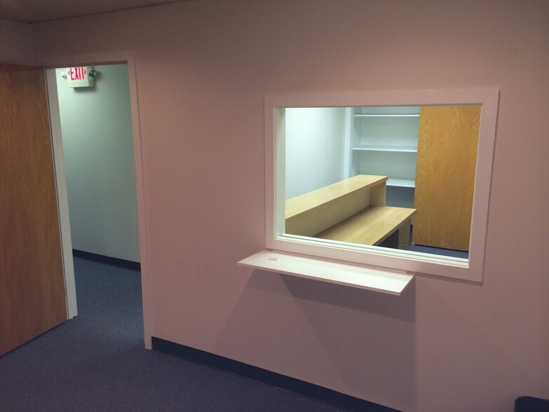 More Photos Of 81 Big Oak Rd, Morrisville Office For Sale