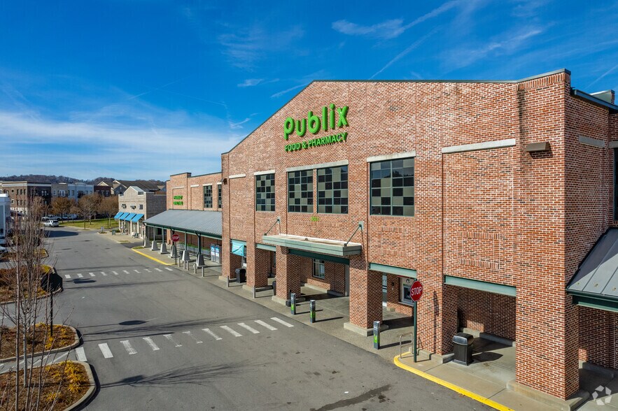 More Photos Of 4068 Rural Plains Cir, Franklin Unknown For Lease