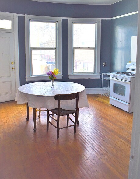 More Photos Of 46 W 10th St, Reno Apartments For Sale