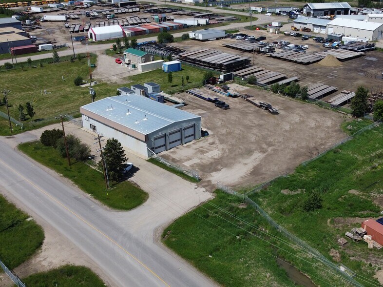 More Photos Of 49 Diamond Ave, Spruce Grove Manufacturing For Sale