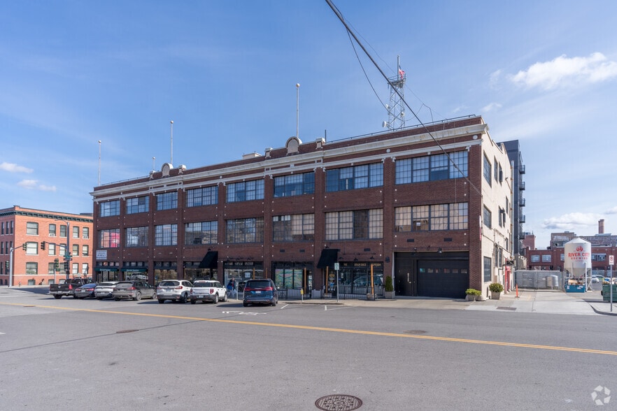Primary Photo Of 1325 W 1st Ave, Spokane Office For Sale