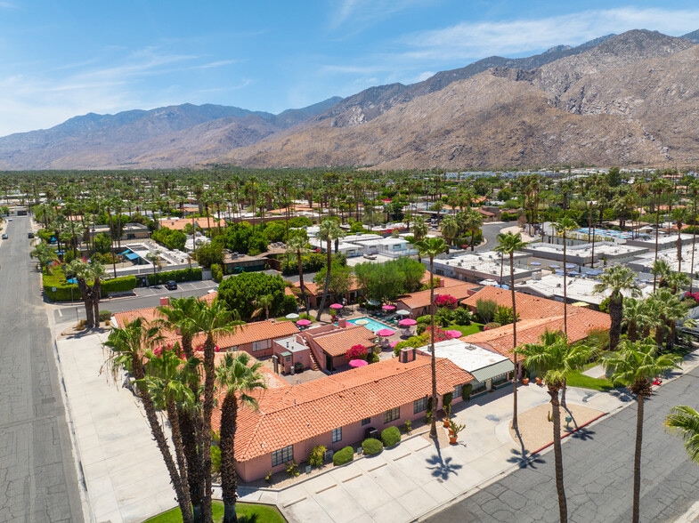 More Photos Of 555 S Warm Sands Dr, Palm Springs Hotel For Sale