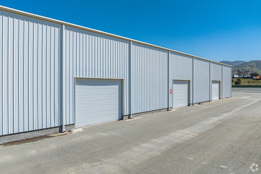 More Photos Of 9802 Lone Star Rd, San Diego Warehouse For Lease