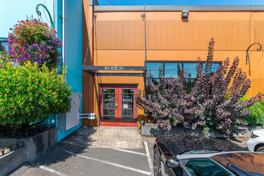 More Photos Of 45-57 NE Hancock St, Portland Light Manufacturing For Lease