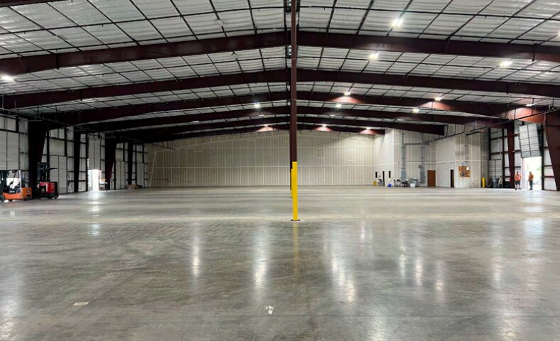 More Photos Of 1000 Schroeder Dr, Waco Warehouse For Lease