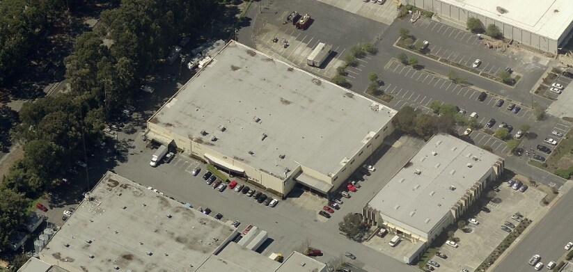 More Photos Of 1535 Rollins Rd, Burlingame Warehouse For Lease
