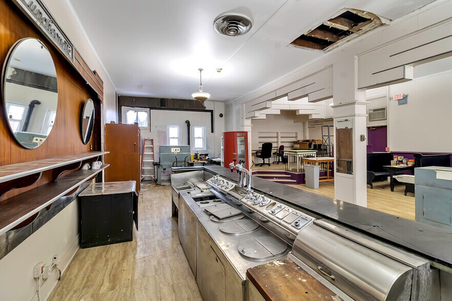 More Photos Of 2302 Main St, Buffalo Storefront Retail Residential For Sale