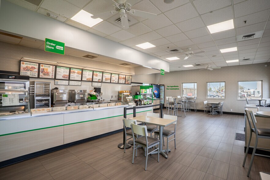 More Photos Of 571 S Idaho St, Wendell Fast Food For Sale