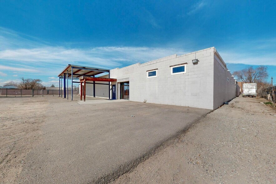 More Photos Of 314 El Pueblo Rd NW, Albuquerque Warehouse For Lease