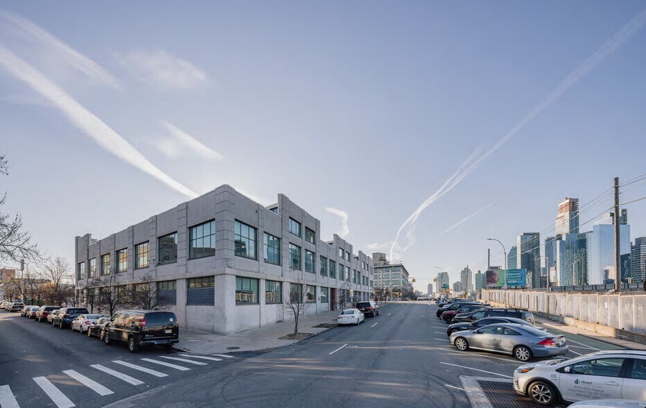 More Photos Of 35-02 Skillman Ave, Long Island City Loft Creative Space For Sale