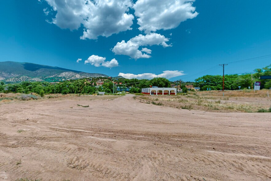 More Photos Of 11807 NM 337 #3, Tijeras Convenience Store For Sale