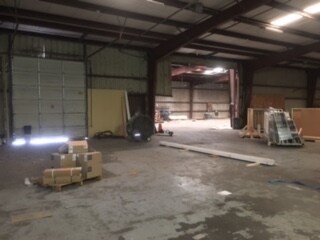 More Photos Of 5017 N Coolidge Dr, Tampa Warehouse For Lease