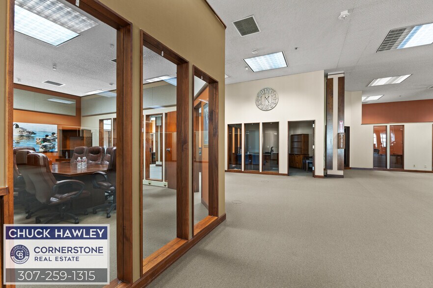 More Photos Of 104 S Wolcott St, Casper Office For Sale