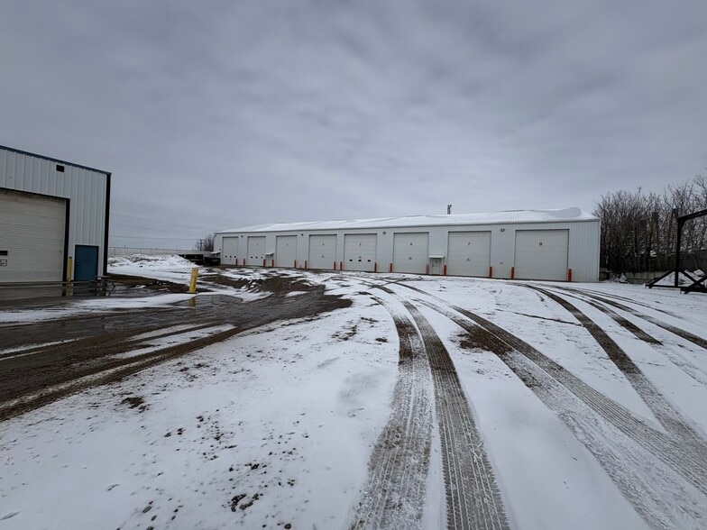 More Photos Of 10271 279 St, Acheson Manufacturing For Lease