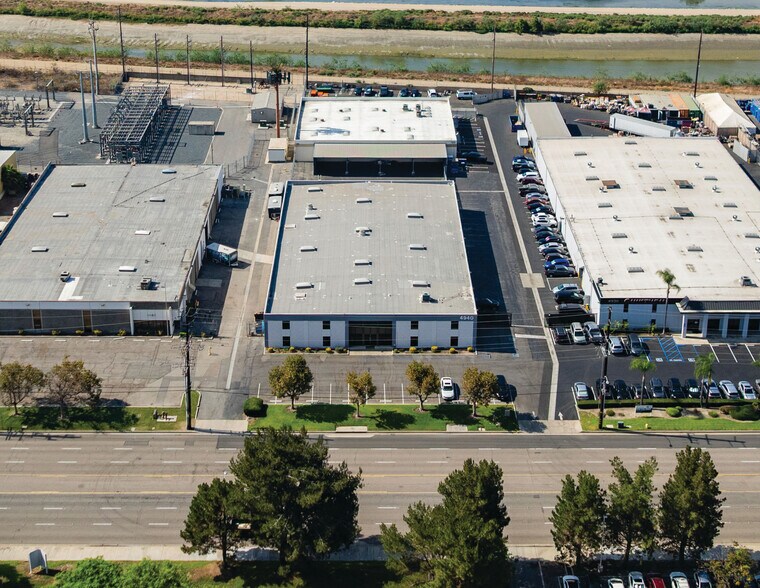 More Photos Of 4940 E La Palma Ave, Anaheim Warehouse For Lease